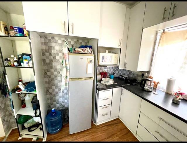 5 BEDROOM HOUSE FOR SALE IN QUELLERIE PARK